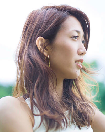 栗原ゆり