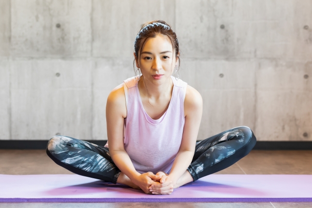 ヨガ教室ノア 身体が固い人でもヨガはできる 柔軟性を高めよう ヨガ教室noa